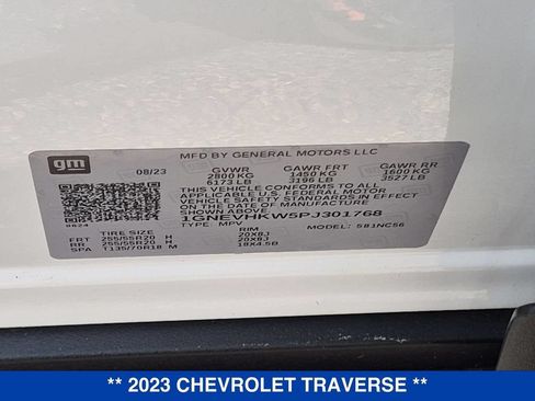 Used 2023 Chevrolet Traverse LT w/ LT Premium Package AWD/4WD image 37