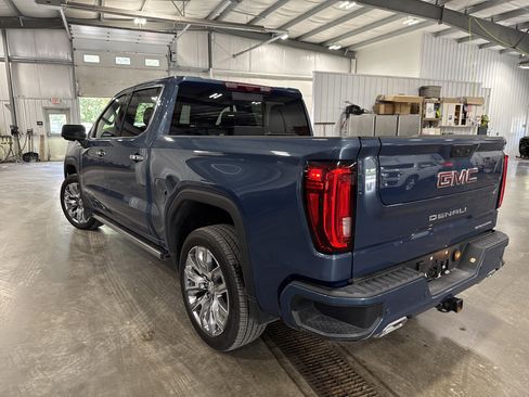 Used 2026 GMC Sierra 1500 Denali w/ Denali Reserve Package AWD/4WD image 5