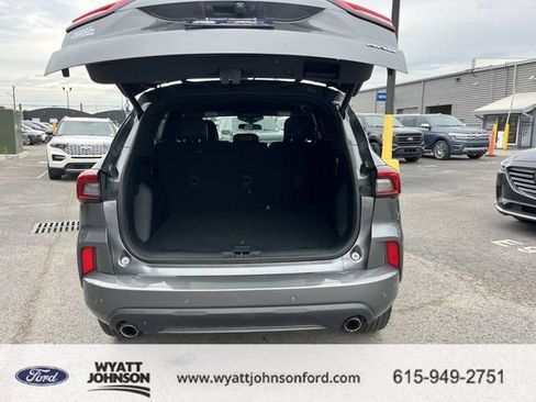 Used 2024 Ford Escape ST-Line w/ Tech Pack #1 AWD/4WD image 12