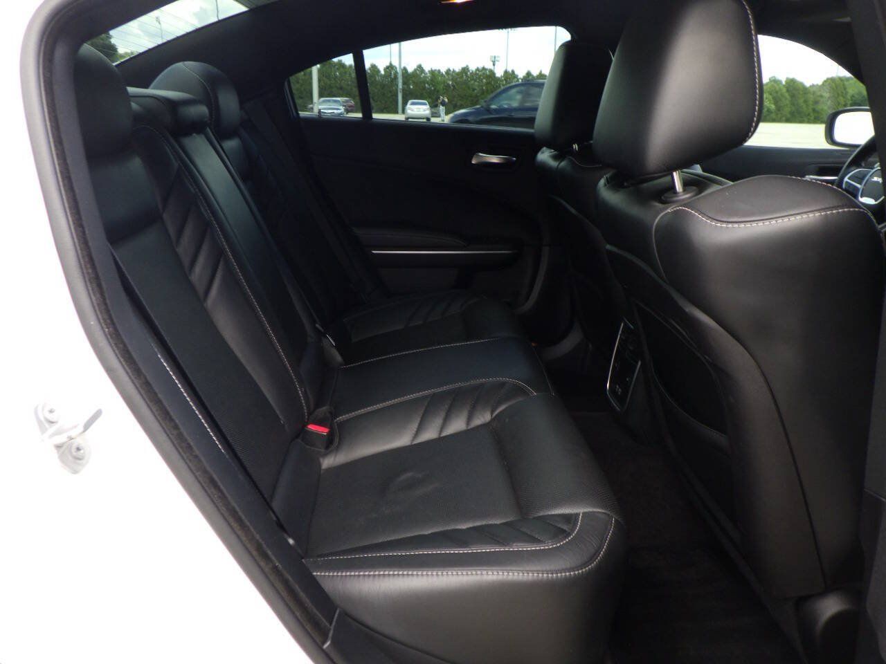 Used 2018 Dodge Charger SRT w/ Technology Group RWD image 19