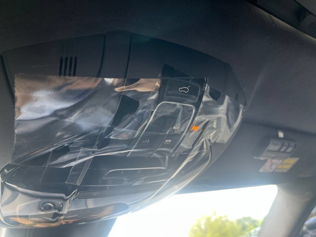Used 2018 Maserati Ghibli RWD image 12