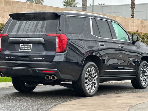 Used 2023 GMC Yukon Denali Ultimate image 4