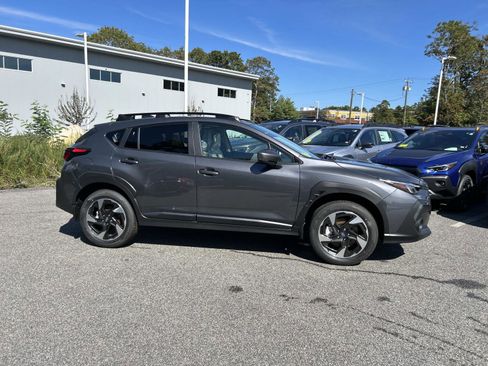 New 2025 Subaru Crosstrek 2.5i Limited image 2