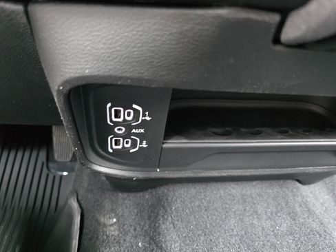 New 2026 RAM 2500 Tradesman AWD/4WD image 24