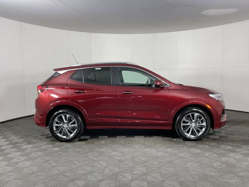 Used 2023 Buick Encore GX Select w/ Sport Touring Package image 5