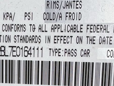 Used 2014 MAZDA MAZDA5 Sport image 15