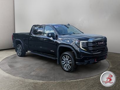 Used 2022 GMC Sierra 1500 AT4 w/ AT4 Premium Package