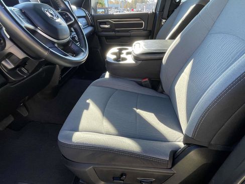 Used 2024 RAM 2500 Big Horn w/ Bed Utility Group image 17