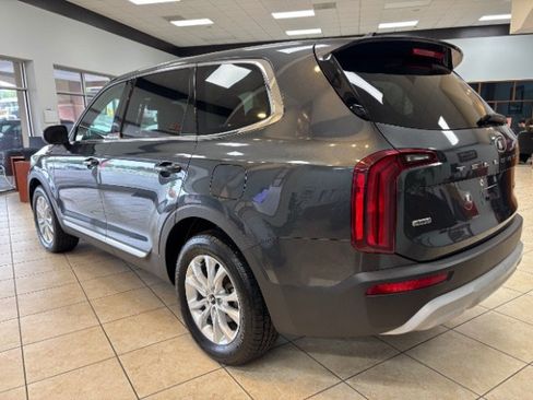 Used 2020 Kia Telluride LX AWD/4WD image 5