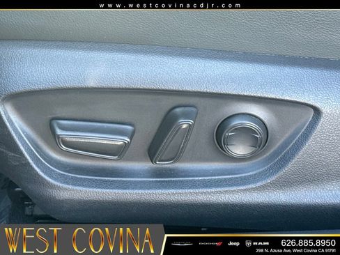 Used 2024 Toyota Camry XSE FWD image 22