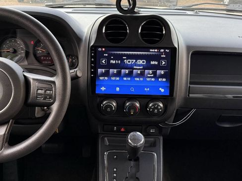 Used 2016 Jeep Patriot Sport w/ Power Value Group image 18