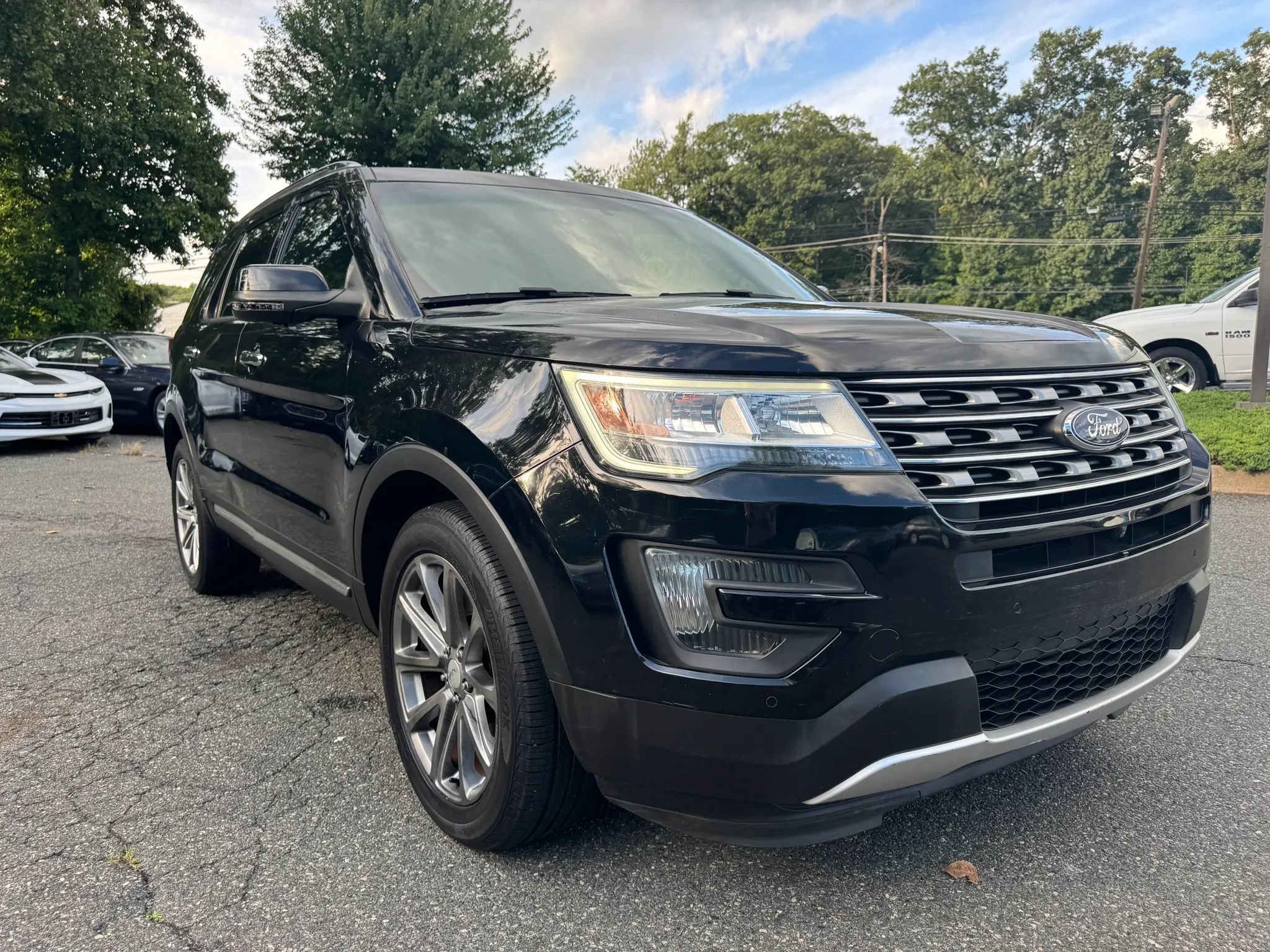 Used 2016 Ford Explorer Limited AWD/4WD image 7