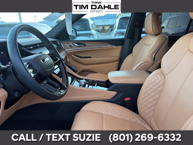 Used 2026 Jeep Grand Cherokee Summit w/ Obsidian Package AWD/4WD image 9