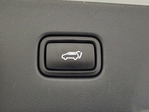 Certified 2024 Hyundai Tucson Limited AWD/4WD image 35