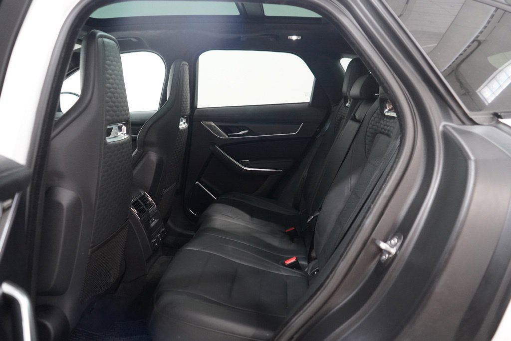 Used 2023 Jaguar F-PACE SVR AWD/4WD image 32