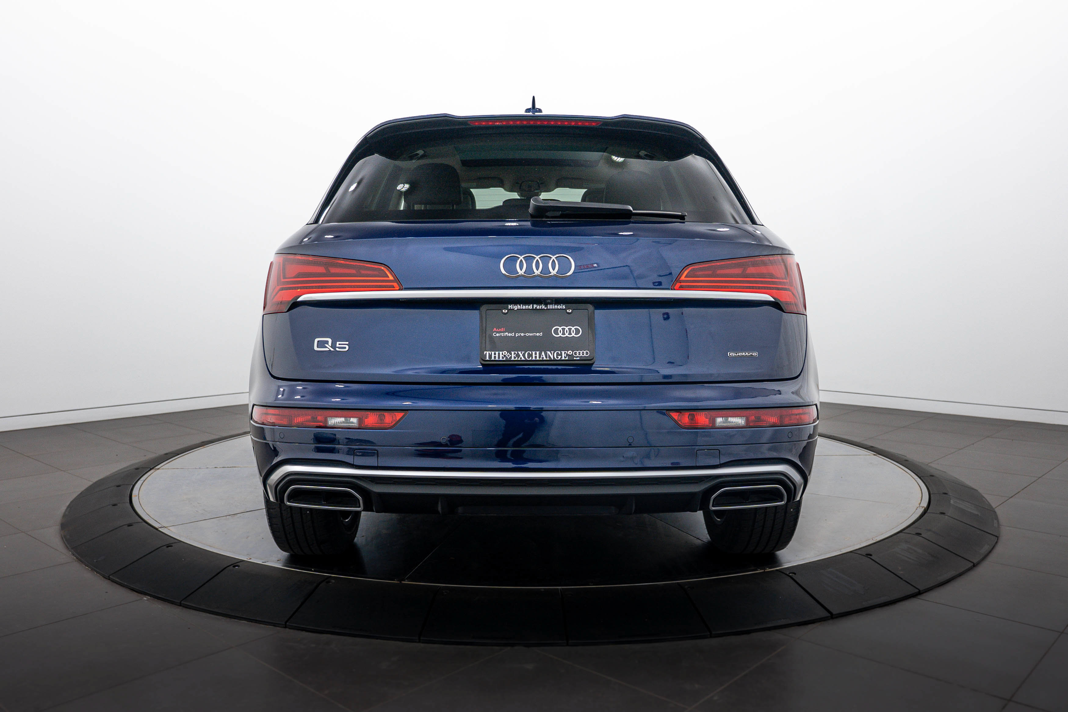 Certified 2024 Audi Q5 2.0T Premium Plus w/ Premium Plus Package AWD/4WD image 21