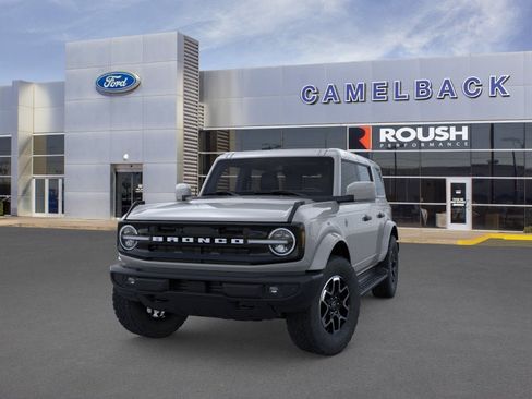 New 2026 Ford Bronco Outer Banks AWD/4WD image 2