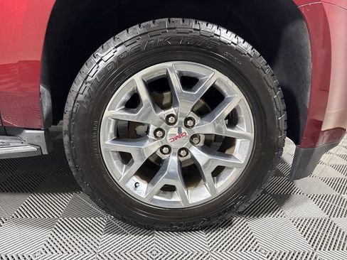 Used 2016 GMC Yukon SLT AWD/4WD image 11