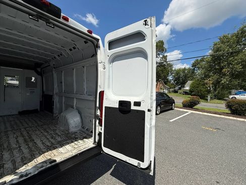 Used 2023 RAM ProMaster 3500 FWD image 25