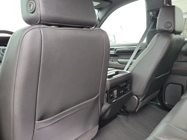 Used 2024 GMC Sierra 1500 AT4 w/ Technology Package AWD/4WD image 47
