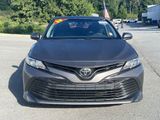 Used 2019 Toyota Camry LE image 3