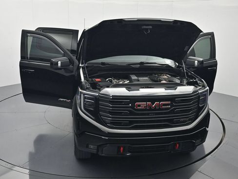 Used 2023 GMC Sierra 1500 AT4 AWD/4WD image 46