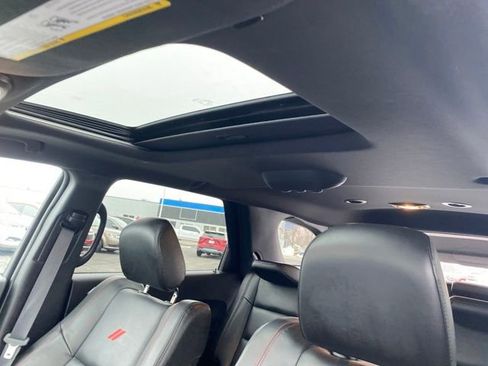 Used 2024 Dodge Durango GT image 16