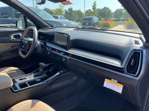 New 2026 Kia Sorento SX Prestige w/ Olive Brown Leather Package image 33