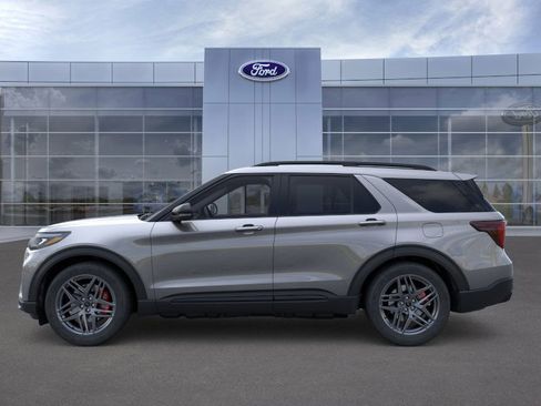 New 2026 Ford Explorer ST image 3