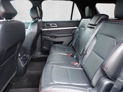 Used 2017 Ford Explorer Sport w/ Equipment Group 401A AWD/4WD image 7
