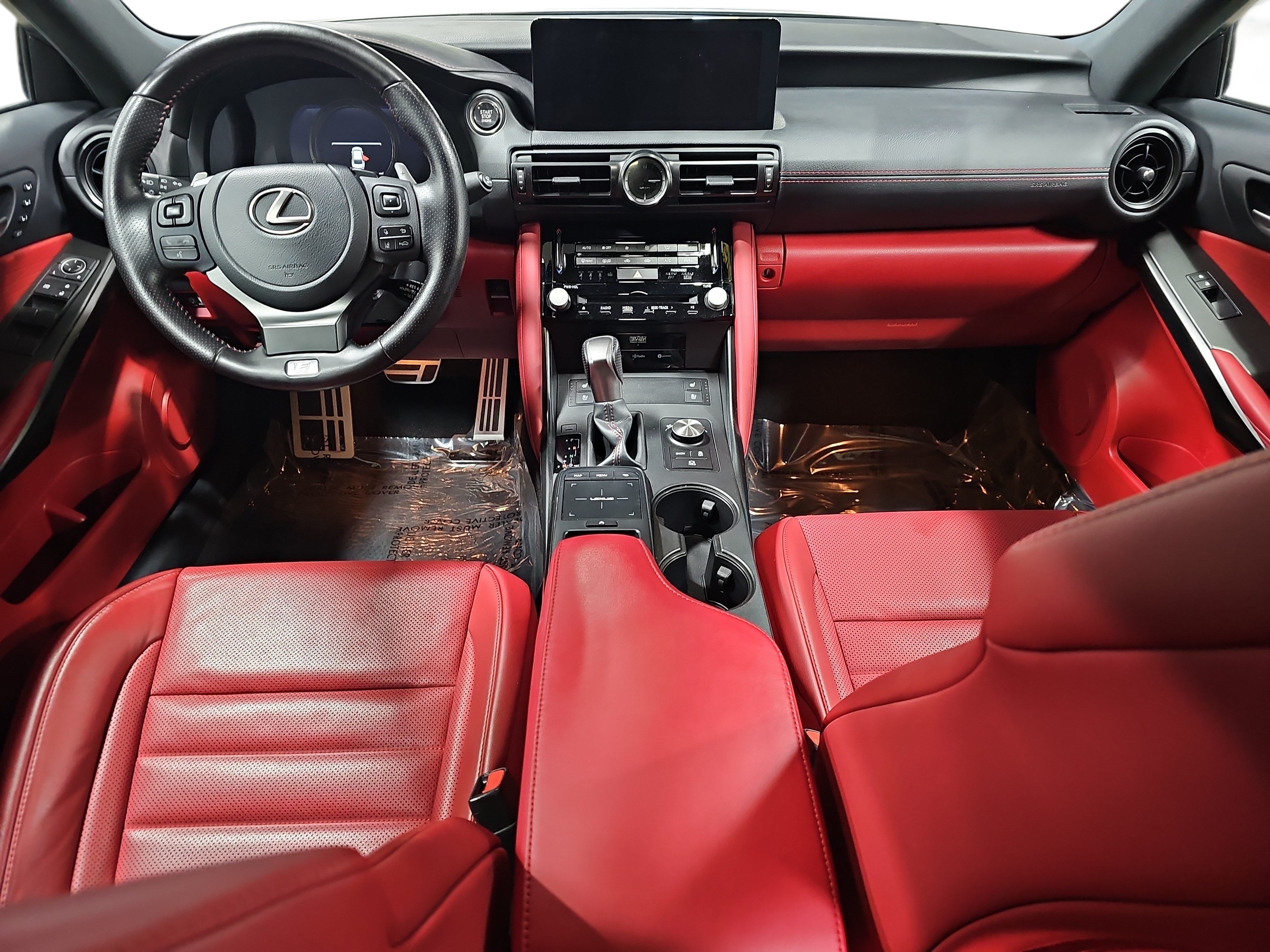 Used 2023 Lexus IS 350 F Sport RWD image 9