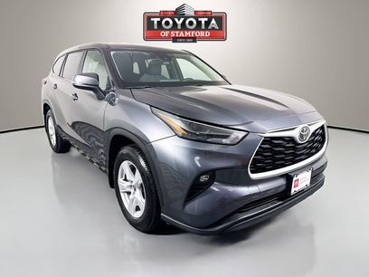 Certified 2025 Toyota Highlander AWD