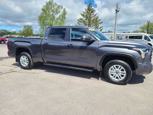 Used 2025 Toyota Tundra SR5 AWD/4WD image 5