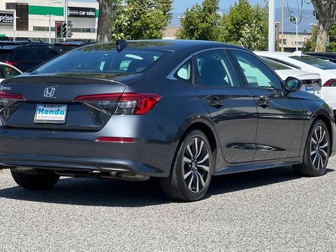 Used 2023 Honda Civic EX image 8