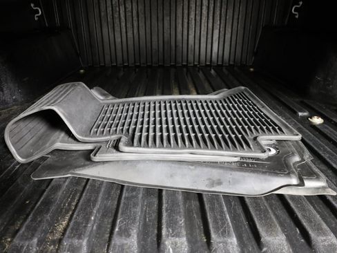 Used 2019 Toyota Tacoma TRD Off-Road image 42