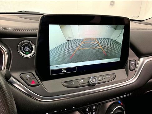 Used 2024 Chevrolet Blazer LT w/ Convenience Package image 25