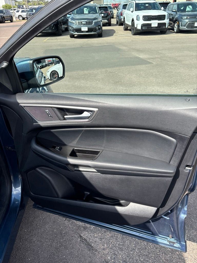 Used 2019 Ford Edge SEL w/ Equipment Group 201A AWD/4WD image 31
