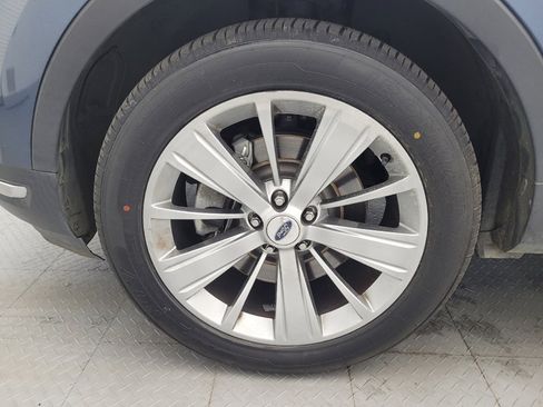 Used 2018 Ford Explorer Limited image 31