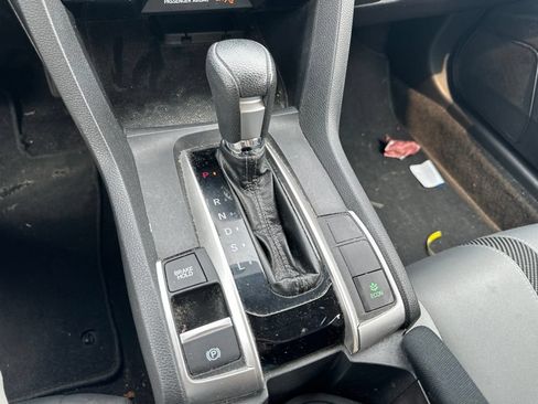 Used 2017 Honda Civic EX image 25