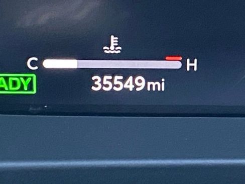 Used 2025 Toyota Crown Signia AWD/4WD image 27