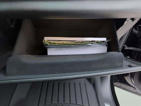 Used 2023 Jeep Grand Cherokee Overland w/ Luxury Tech Group IV image 22