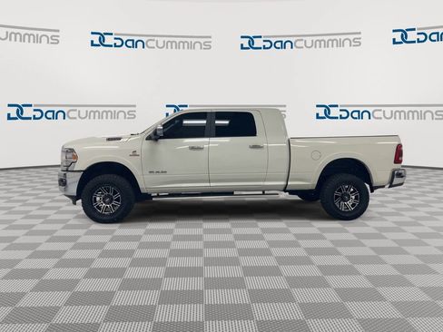 Used 2022 RAM 2500 Laramie AWD/4WD image 5