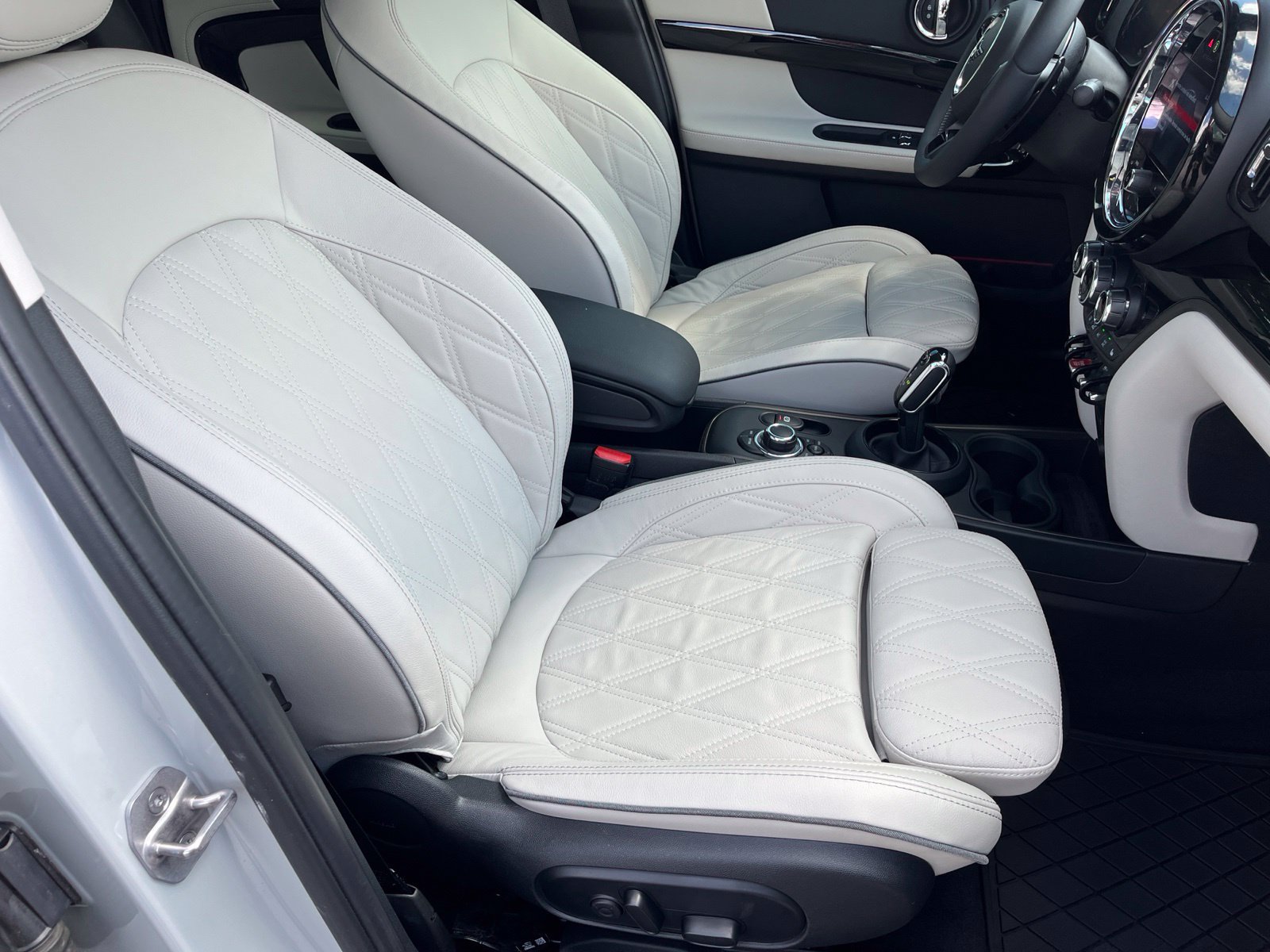 Used 2023 MINI Cooper Countryman S FWD image 15