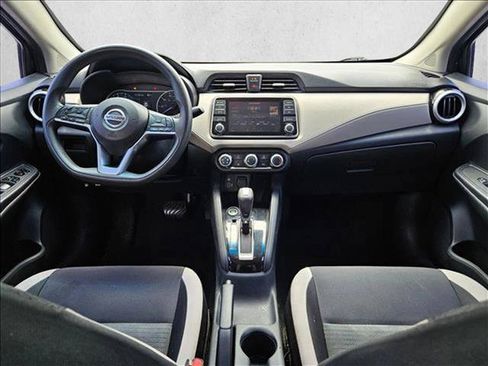 Used 2021 Nissan Versa SV FWD image 15