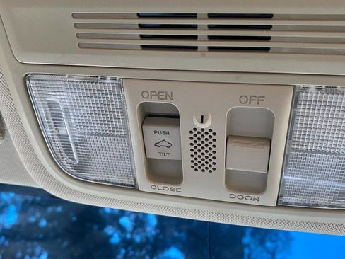 Used 2013 Honda Accord EX image 34