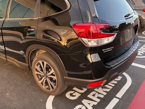 Used 2020 Subaru Forester Limited w/ Popular Package #3 AWD/4WD image 4