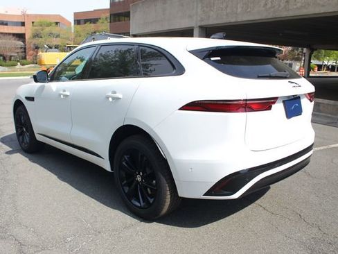 New 2026 Jaguar F-PACE R-Dynamic S image 11