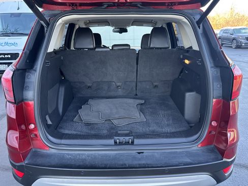 Used 2019 Ford Escape Titanium w/ U9j03 - Titanium Tow Package image 11