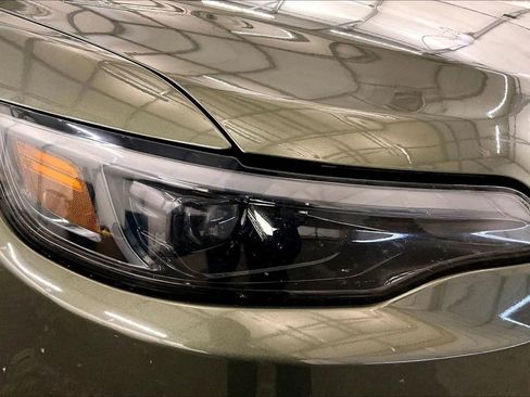 Used 2019 Jeep Cherokee Latitude Plus w/ Cold Weather Group image 27