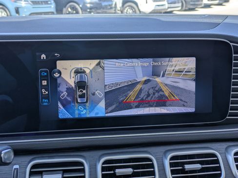 New 2026 Mercedes-Benz GLE 450e 4MATIC image 13